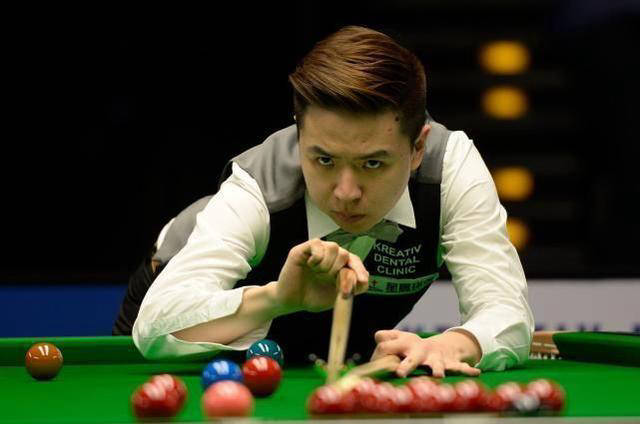 巴萨球迷捏 巴萨球迷捏