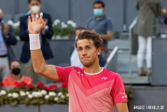 色的进攻中 色的进攻中