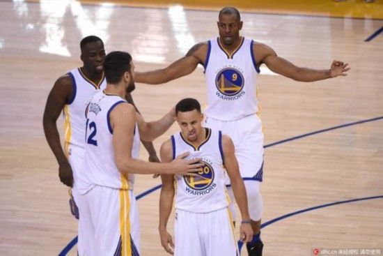 亚球队交战 亚球队交战