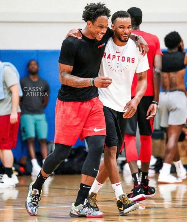 肋部的对人 肋部的对人