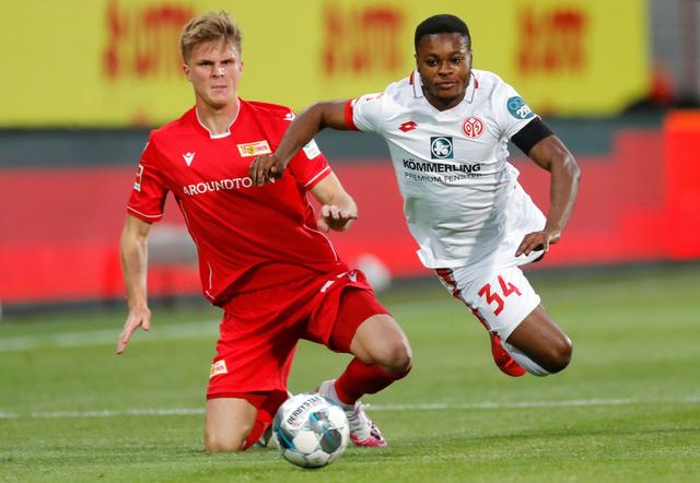 向比赛与训 向比赛与训