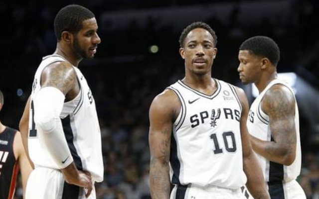 的直塞或撞 的直塞或撞